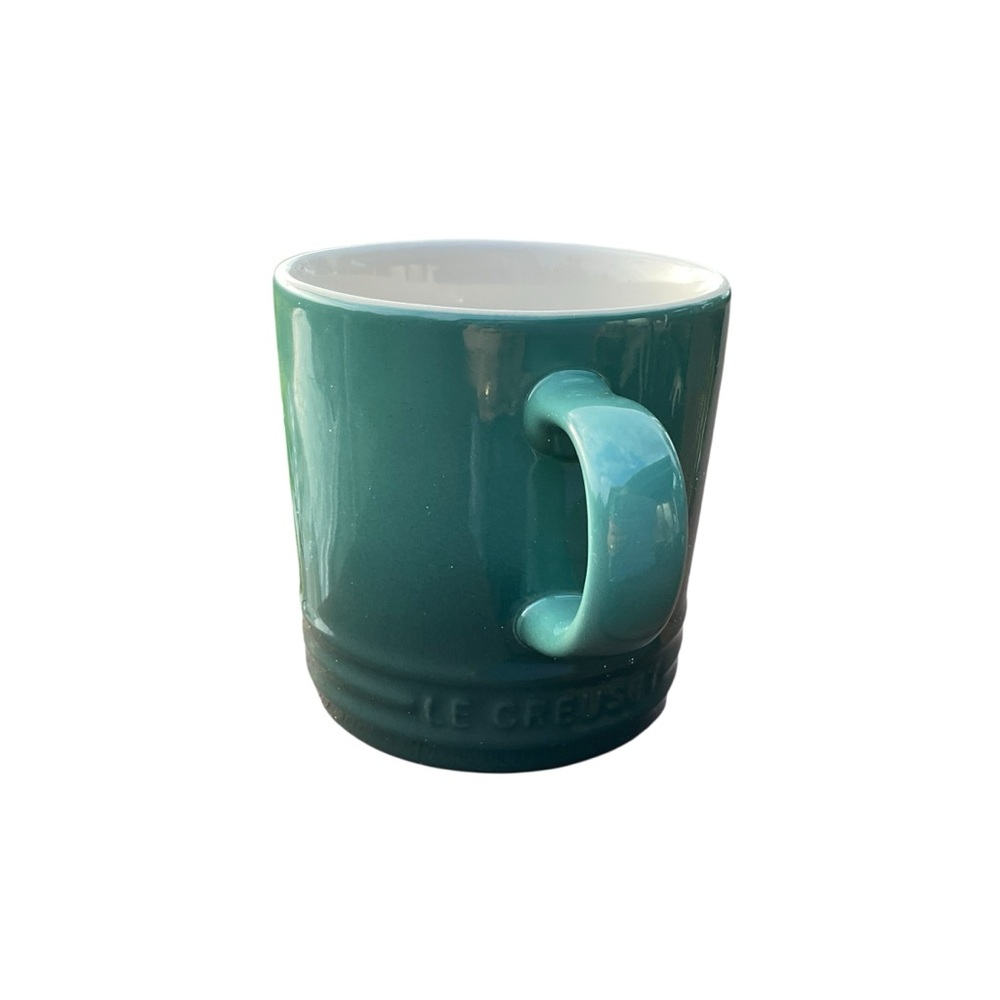 Le Creuset 11.8 oz mug, Artichaut green color. NWT